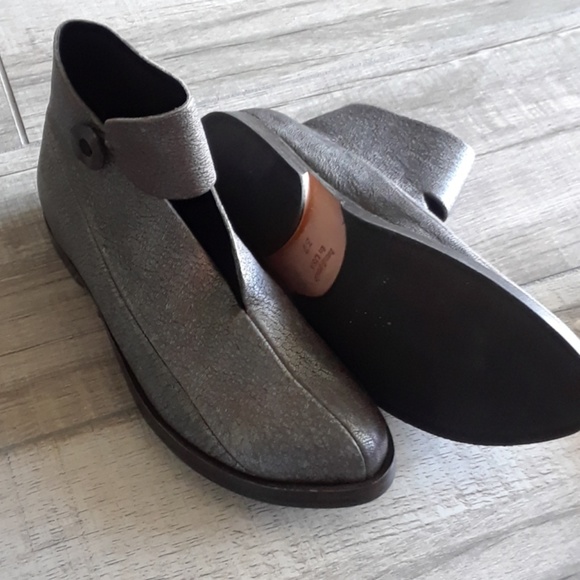 CYDWOQ Shoes - CYDWOQ...NWT...ENVIROMENTAL FRIENDLY